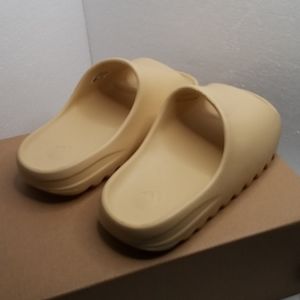 Adidas Slides Yeezy Desert Sand